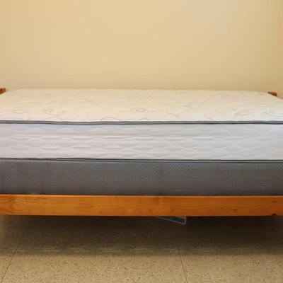 Wood Twin Bed Frame with Serta Mattress and Box Spring