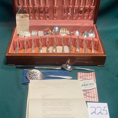 Vintage Oneida Community Silver Plate Set