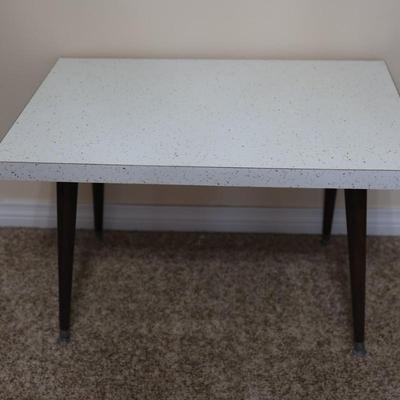 Vintage Mid-Century Side/Coffee Table