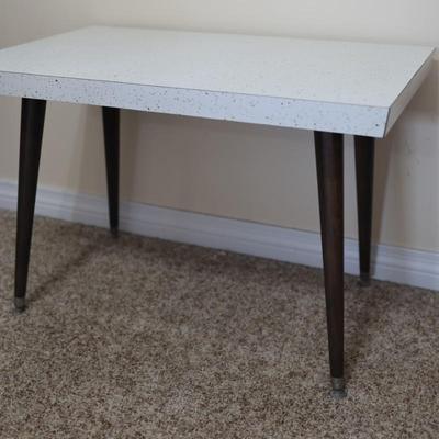 Vintage Mid-Century Side/Coffee Table