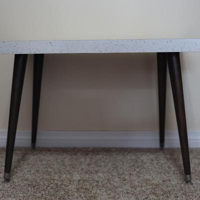 Vintage Mid-Century Side/Coffee Table