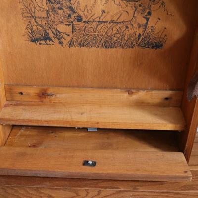 EVANS SPORTS - Solid Wood Four Gun Wall Rifle Rack