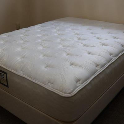 Queen Sealy Posturepedic Mattress & Box Spring on Bed Frame