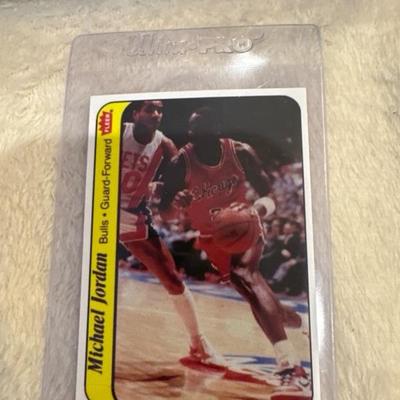 1986-87 Fleer Basketball Rookie Sticker GOAT CHICAGO BULLS