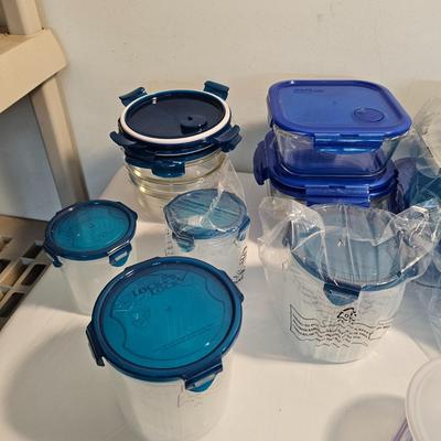 Assorted Glass & Plastic Kitchen Storage Containers (G-JS)