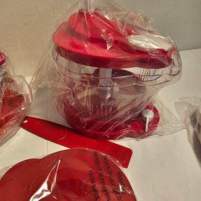 Kitchen Gadgets: Choppers, Cutters, Graters, & Much More! (G-JS)