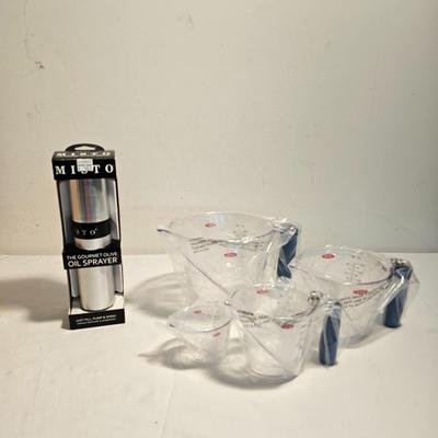 Kitchen Gadgets: Choppers, Cutters, Graters, & Much More! (G-JS)