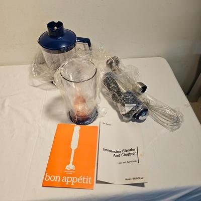 Kitchen Gadgets: Choppers, Cutters, Graters, & Much More! (G-JS)