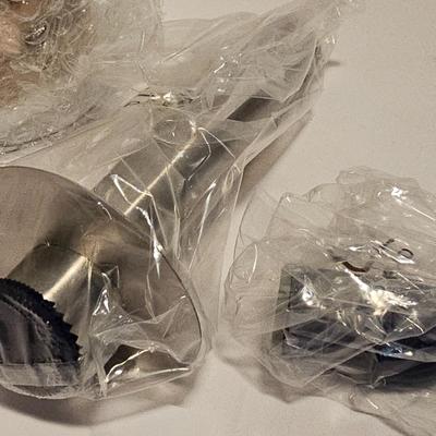 Kitchen Gadgets: Choppers, Cutters, Graters, & Much More! (G-JS)