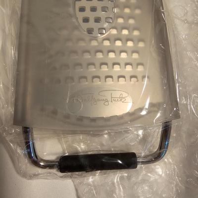 Kitchen Gadgets: Choppers, Cutters, Graters, & Much More! (G-JS)