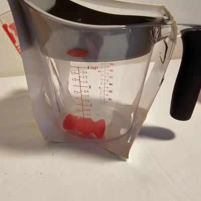 Kitchen Gadgets: Choppers, Cutters, Graters, & Much More! (G-JS)