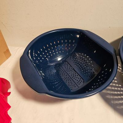 Kitchen Gadgets: Choppers, Cutters, Graters, & Much More! (G-JS)