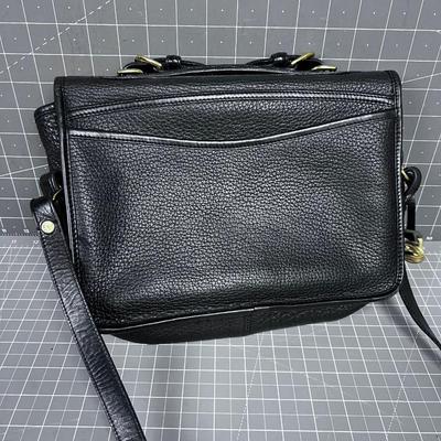 Dooney & Bourke Black Purse with 2 Handles