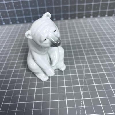 LLADRO Polar Bear 
