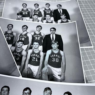 Priceless! Mormon Basketball Team PHOTO 