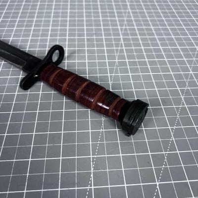 M 1 Carbine Bayonet 