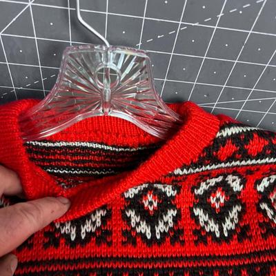 DAMN!!!! Matching Ski Sweaters