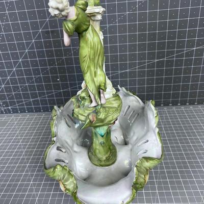 Antique Saxony Art Nouveau Center Piece; Women & Cherubs