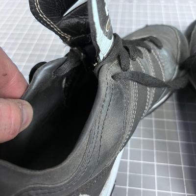 Brasilia Men's Soccer Cleats 