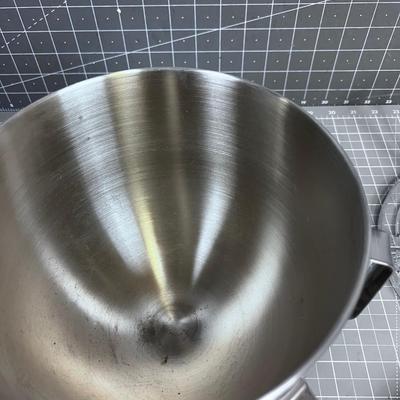 KITCHEN AID Mixing Bowl plus, Dough Hook, Spill Ring and Lid.  