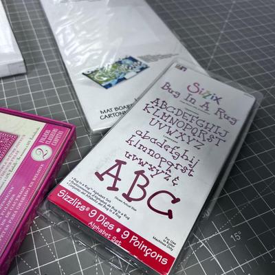 SIZZIX Dyes and Kits 