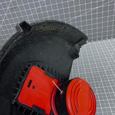 Black & Decker Electric String Trimmer and Edger 