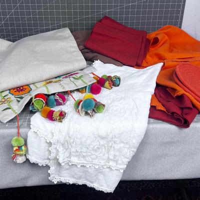 Bundle of Linens; Orange Napkins, Hot Pads Brown Table Cloth and Festive Runner