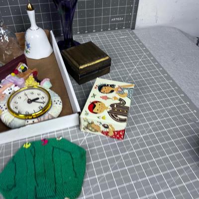 Tray of Decorative Items: Clock etc. 