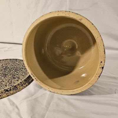 Moira Pottery Ceramic Cheese Dome & Bennington Potters Heart Shaped Bowl (K-JS)