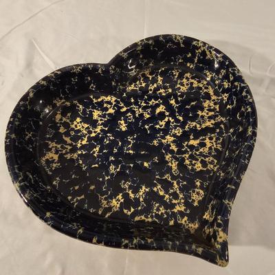 Moira Pottery Ceramic Cheese Dome & Bennington Potters Heart Shaped Bowl (K-JS)