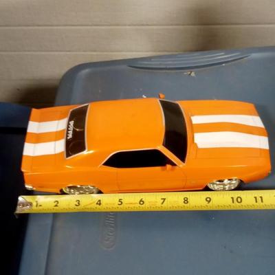 LOT 185 LARGE TOY CAR