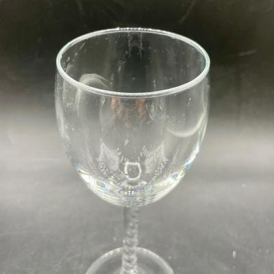 Set of 4 Wine Glasses Clear with Twisted Stems