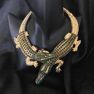 Goldtone Green Rhinestone Alligator Crocodile Collar Necklace