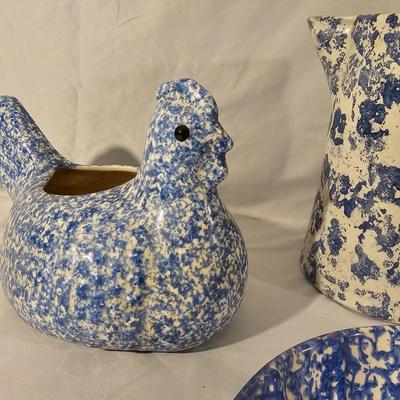 Speckled Chick, Duck, Bundt Pan & More Ceramic Pottery (K-JS)
