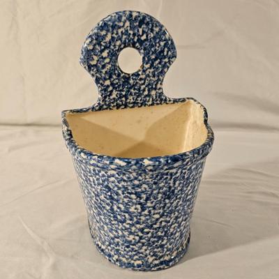 Speckled Chick, Duck, Bundt Pan & More Ceramic Pottery (K-JS)