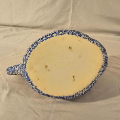 Speckled Chick, Duck, Bundt Pan & More Ceramic Pottery (K-JS)