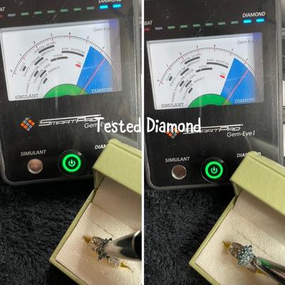 14 K Blue diamond / white diamond ring Reserve set