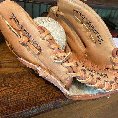 Collectible MacGregor Baseball Glove and Softball, Glove signed Ray Knight