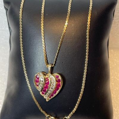14 k Gold and ruby diamond heart pendant and chain 20 in 9.2 g