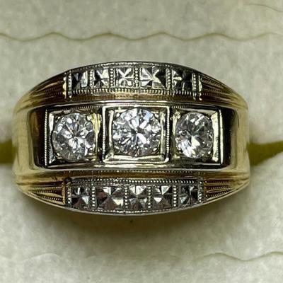 14 k Gold and diamond ring size 8 Reserve set