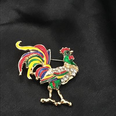 Gold toned colorful rhinestone rooster pin