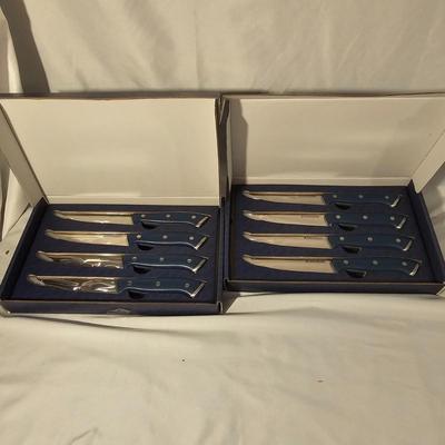 Assortment of Kitchen Knives, Steak Knives & More (K-JS)