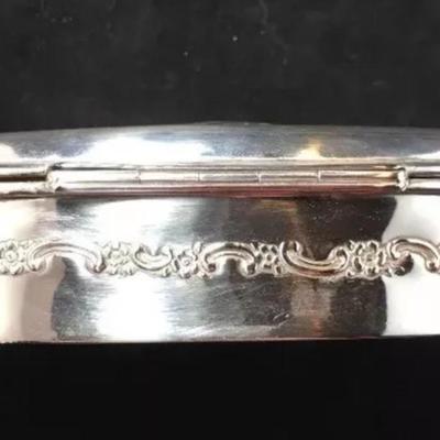 Tiffinay sterling trinket box 133 G