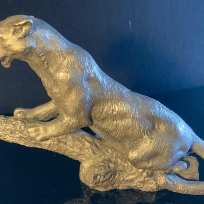 Heavy set from 1975 endangered animals cast in sterling silver 8 animals 92 oz silver Reserve set