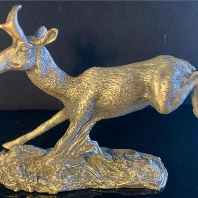 Heavy set from 1975 endangered animals cast in sterling silver 8 animals 92 oz silver Reserve set