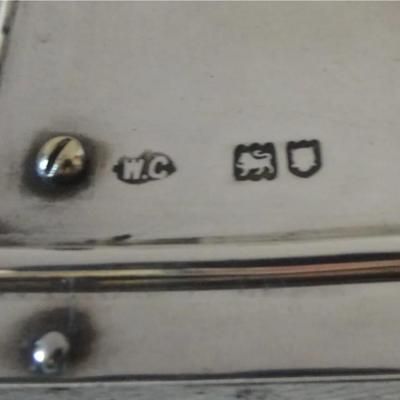 Vintage sterling silver jewelery box . 475 g Reserve set