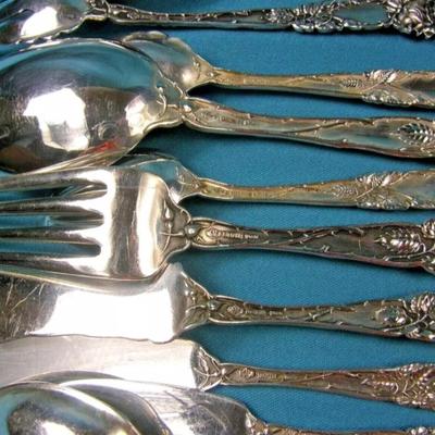 Vintage sterling silver silverware set 46.1 Troy oz Reserve set
