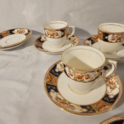 Vintage China Cups & Saucers: Colclough, Schwarsenhammer, & More (K-JS)