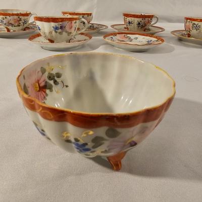 Vintage China Cups & Saucers (K-JS)