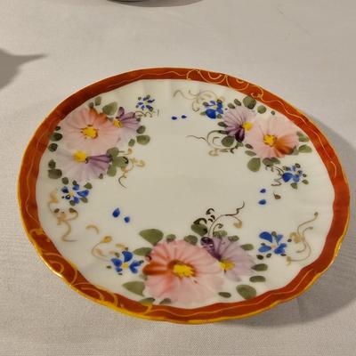 Vintage China Cups & Saucers: Colclough, Schwarsenhammer, & More (K-JS)